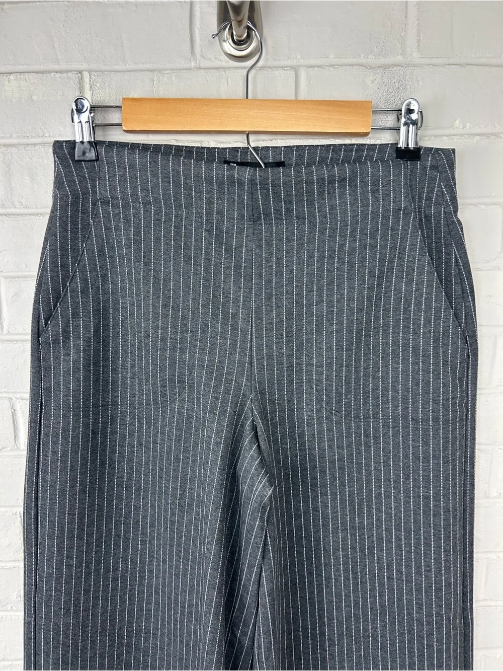 Jules & Leopold Pinstripe Stretch Knit Cropped Wide Leg Trouser Pants Size S